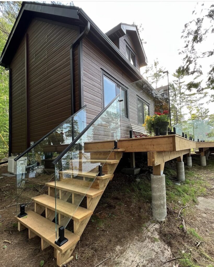glass railing deck with stairs outdoor installation